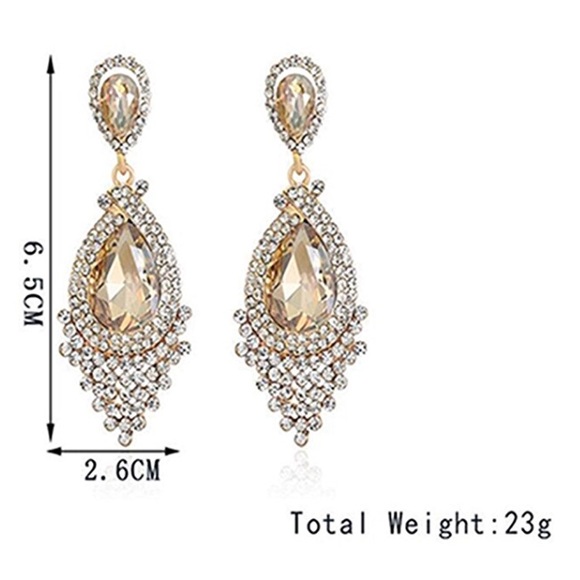 Teardrop Crystal Dangle Chandelier earring - Picture 4 of 4